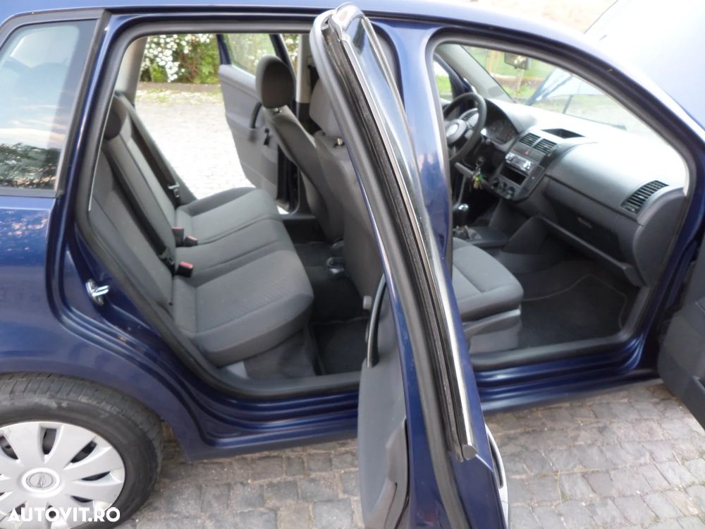 Volkswagen Polo 1.2 Highline - 17