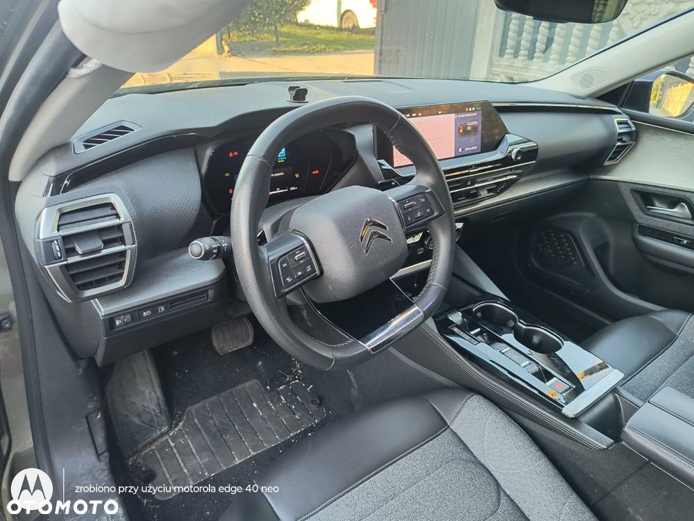 Citroën C5X 1.6 PHEV 225 Plus EAT8 - 12