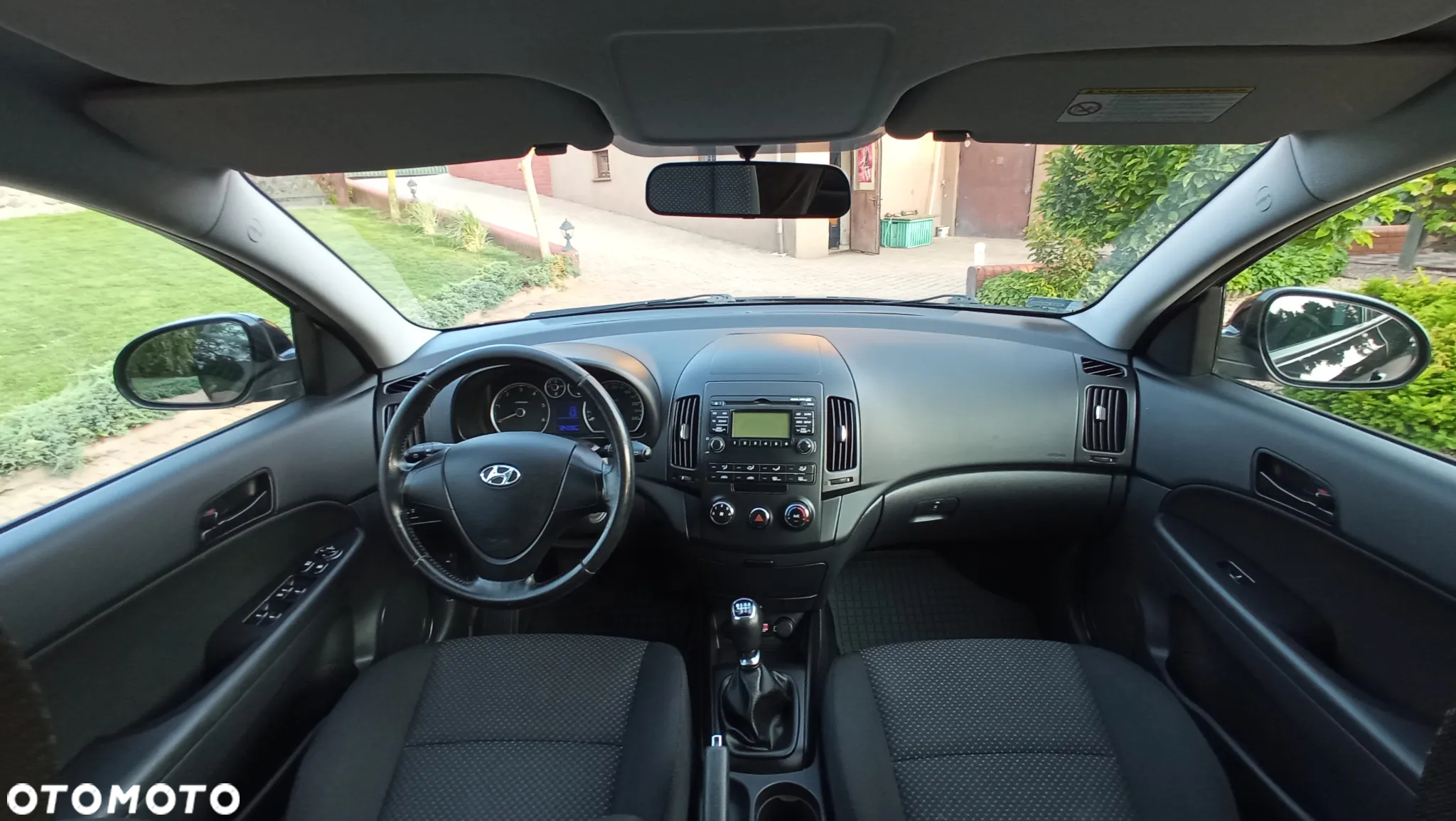 Hyundai i30 i30cw 1.6 CRDi FIFA WM Edition - 16