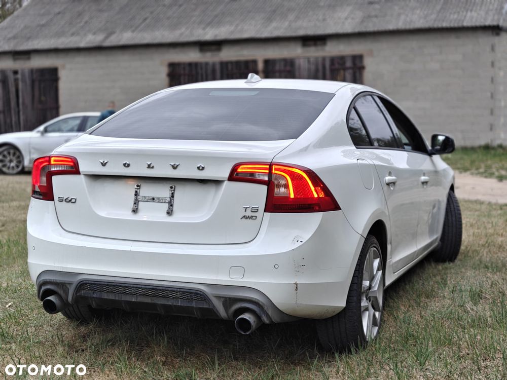 Volvo S60 T5 Geartronic RDesign - 13