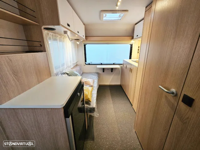 Adria Aviva 422 PY - 7
