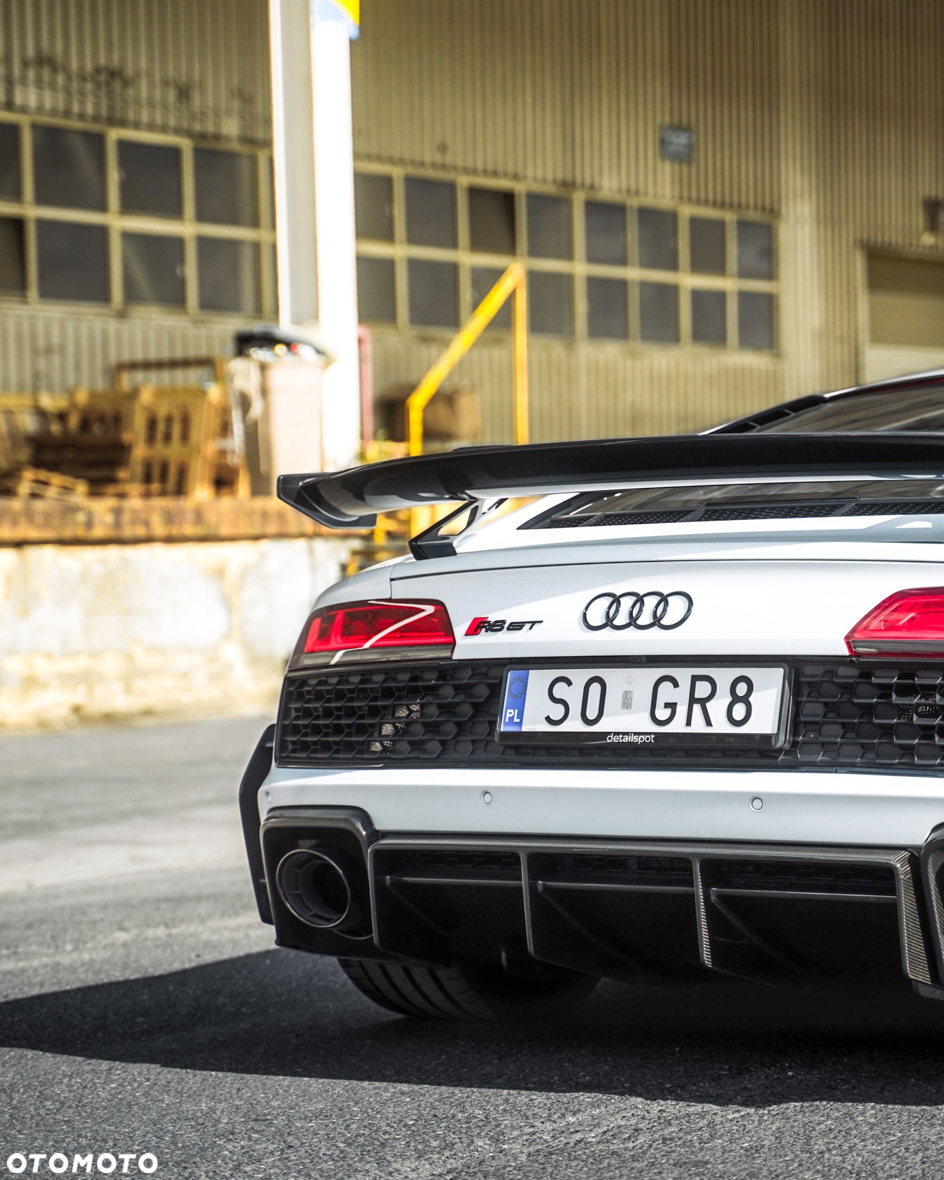 Audi R8 Coupé V10 RWD GT - 10