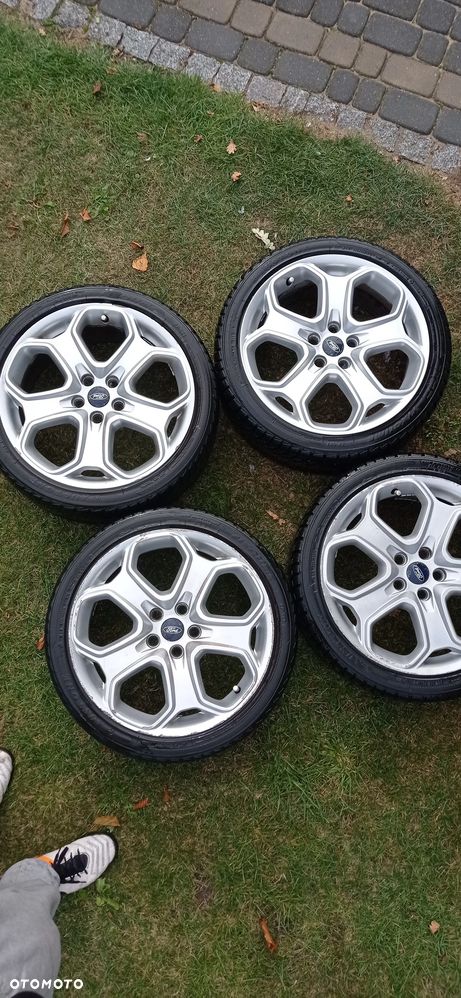 Ford Focus 2.0 Sport - 16