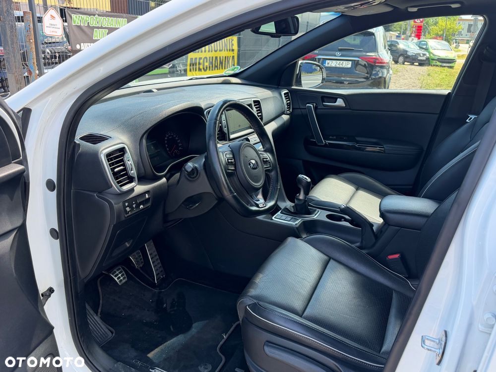 Kia Sportage 1.6 T-GDI AWD GT LINE - 11