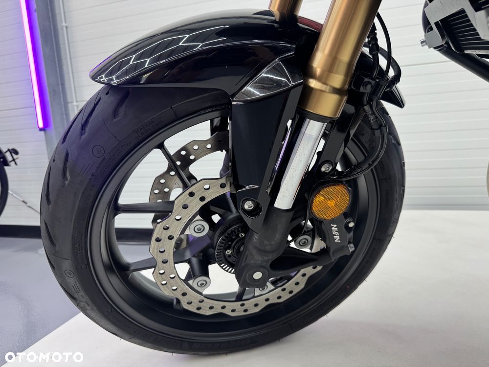 Honda CB - 35