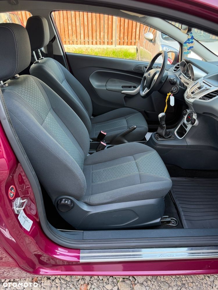 Ford Fiesta - 15