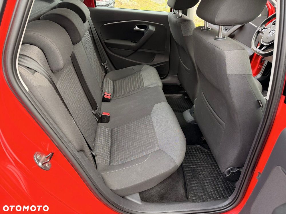 Volkswagen Polo - 14