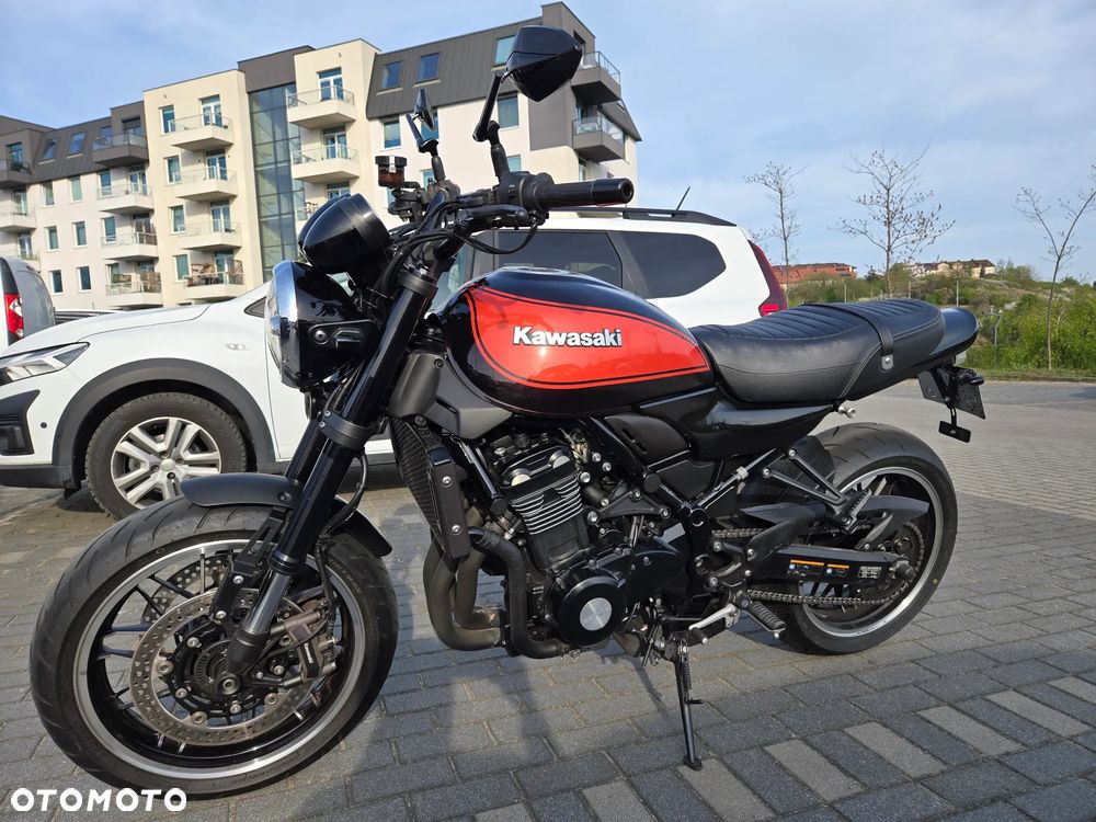 Kawasaki Z 900 RS - 4