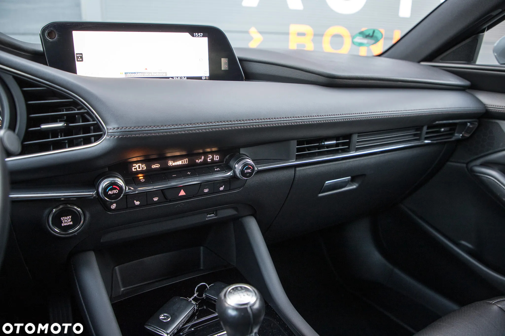 Mazda 3 - 25
