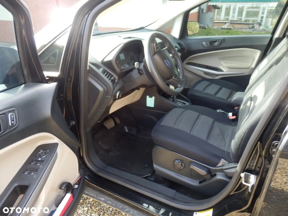 Ford EcoSport - 11