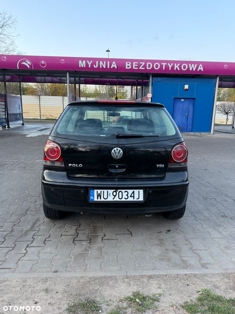 Volkswagen Polo 1.4 TDI Comfortline - 5