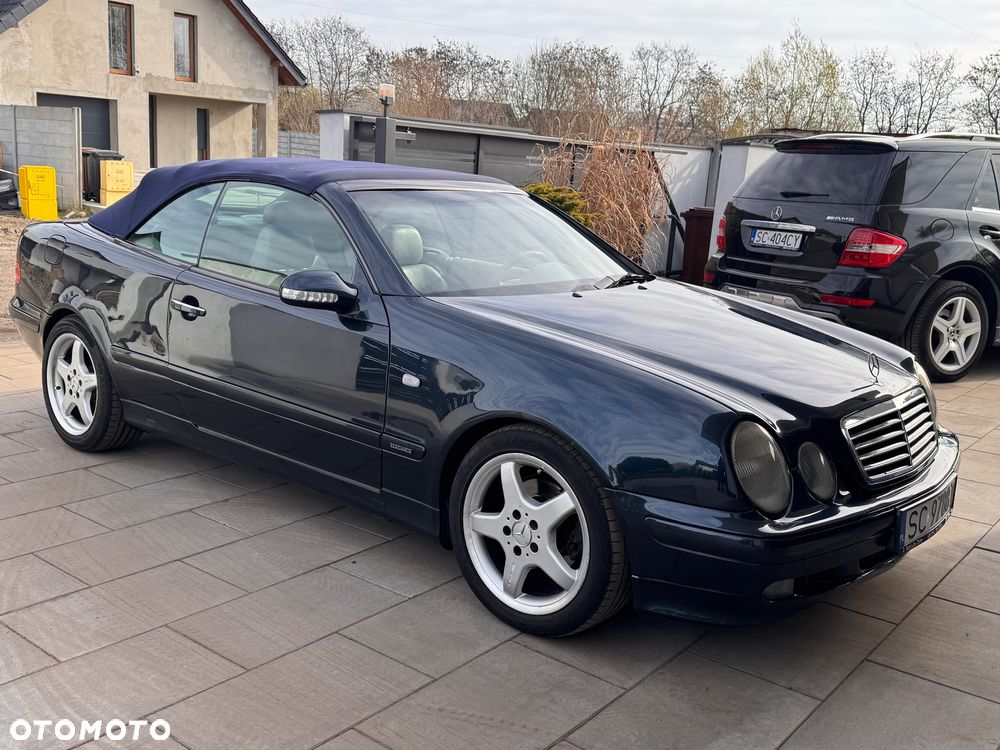Mercedes-Benz CLK - 14
