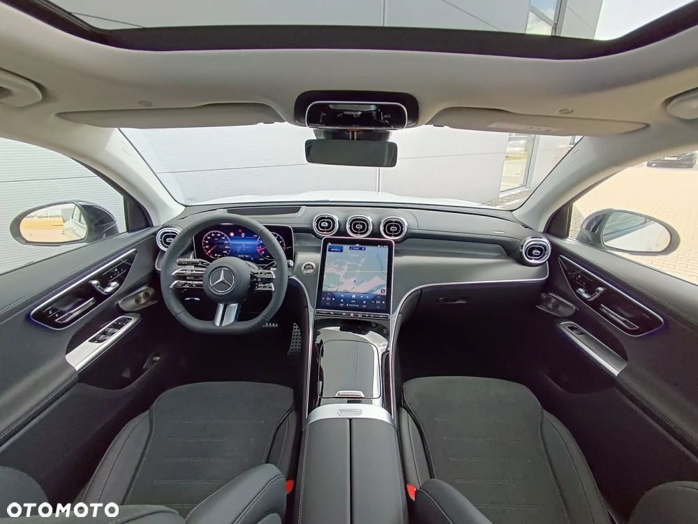 Mercedes-Benz GLC - 7