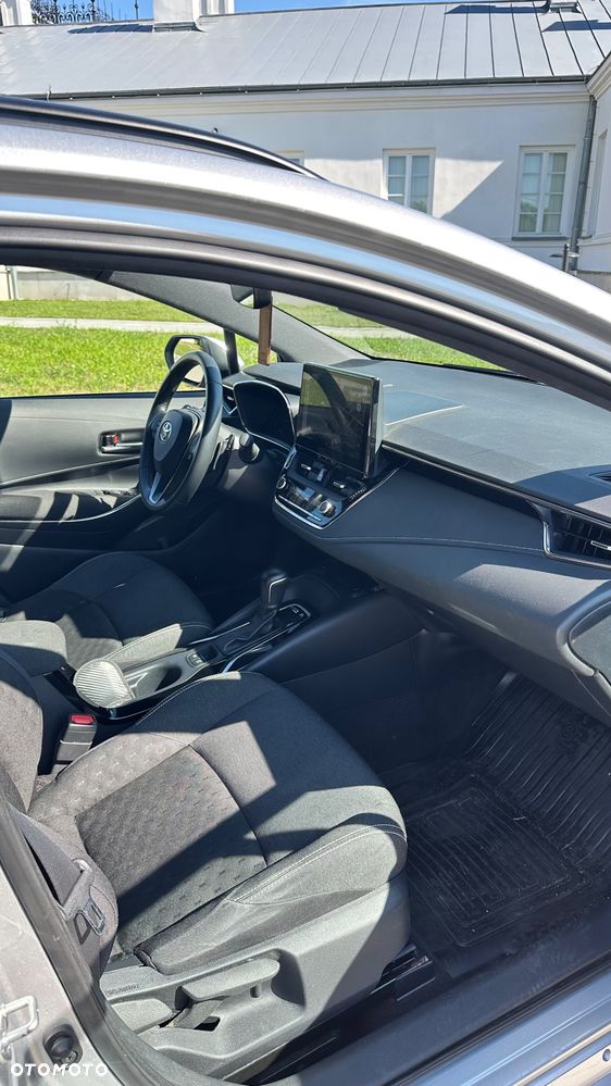 Toyota Corolla 2.0 Hybrid Comfort - 19
