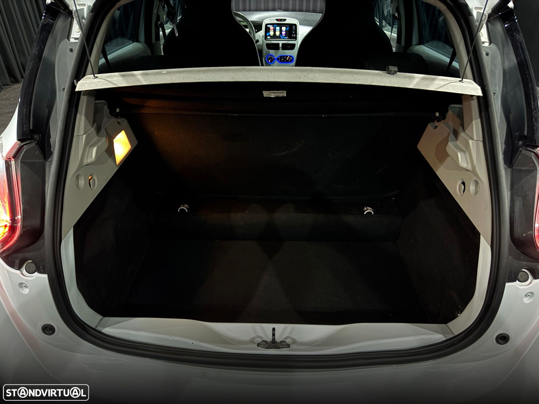 Renault Zoe - 30