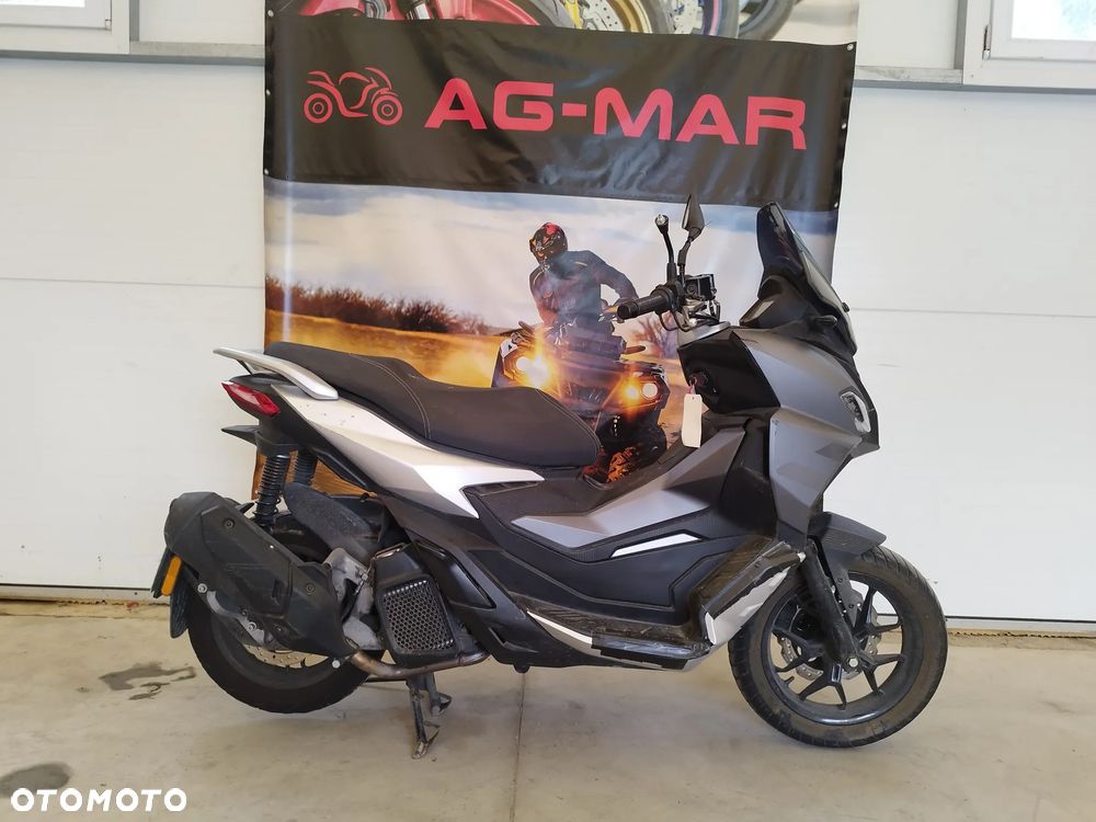 Aprilia SR - 4