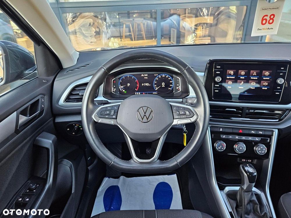 Volkswagen T-Roc - 15