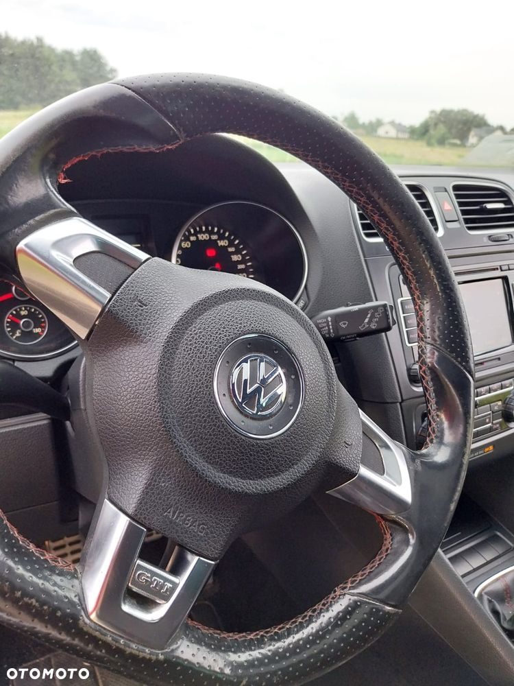 Volkswagen Golf 2.0 TSI GTI - 22
