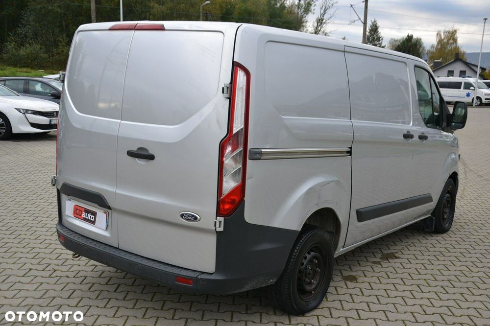 Ford Transit Custom - 6