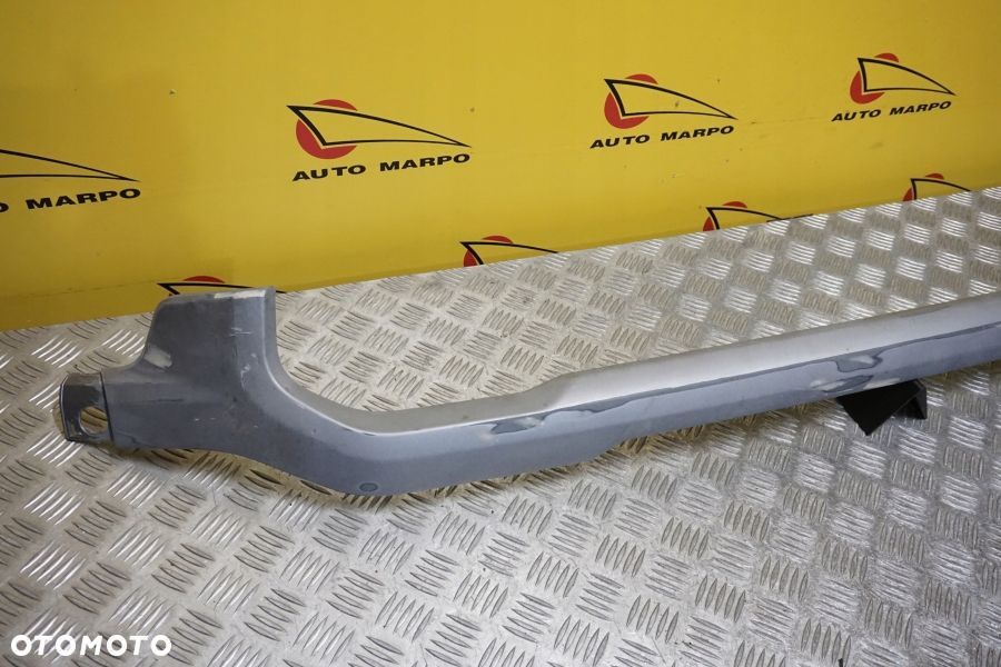 DODGE RAM 2500 3500 2019 - 2024 Dolna Listwa Nakładka Atrapy USA - 3