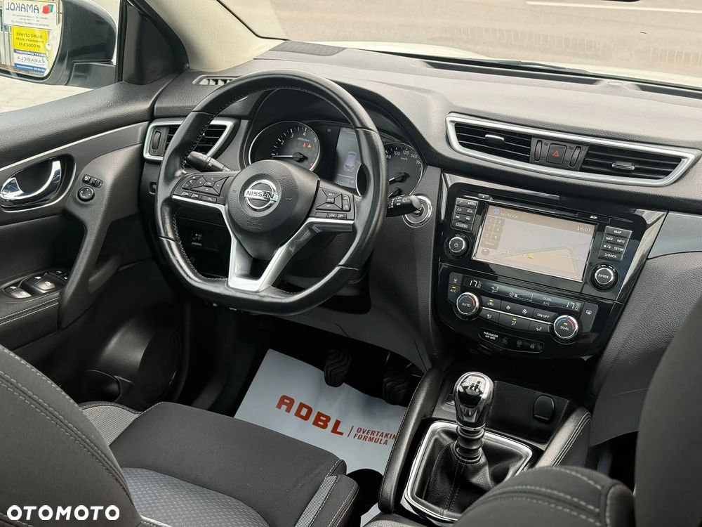 Nissan Qashqai 1.2 DIG-T Tekna - 6