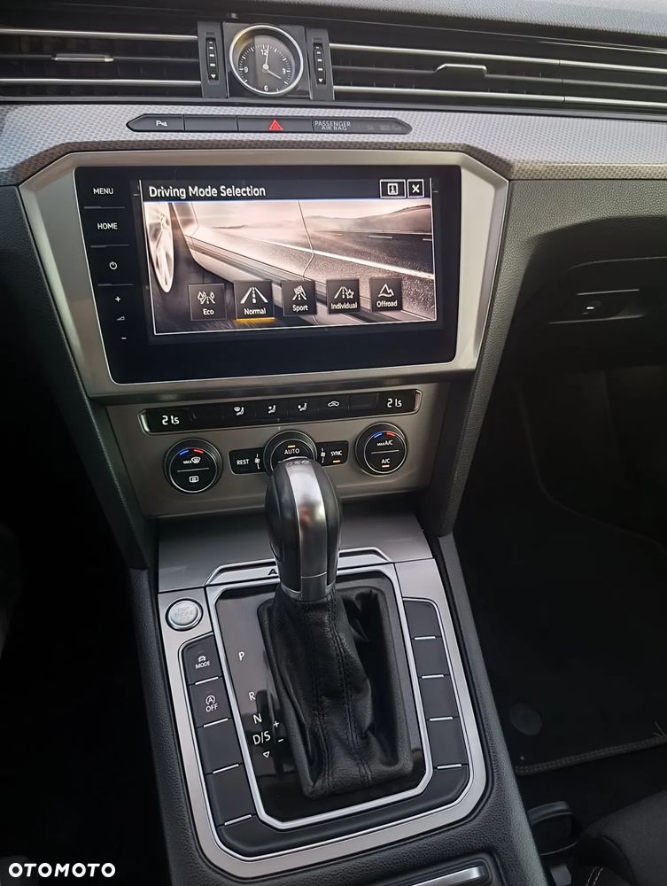 Volkswagen Passat ver-2-0-tdi-bmt-scr-4mot-highline-dsg7 - 23