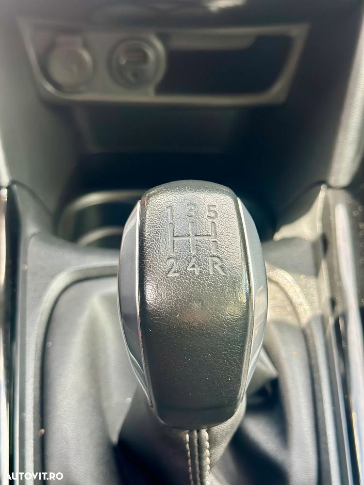 Peugeot 2008 - 28