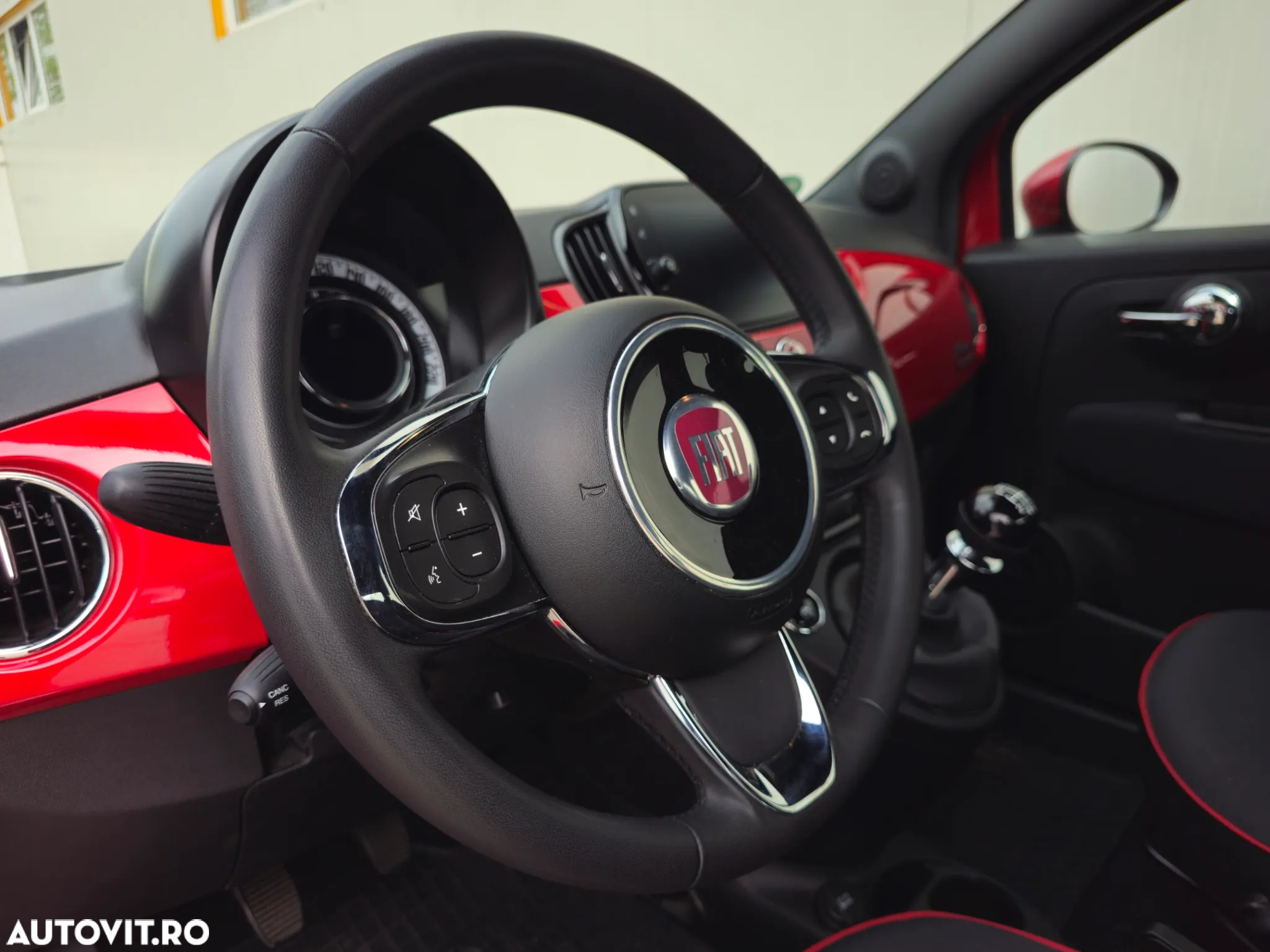 Fiat 500 Cabrio MHEV 1.0 Red - 14