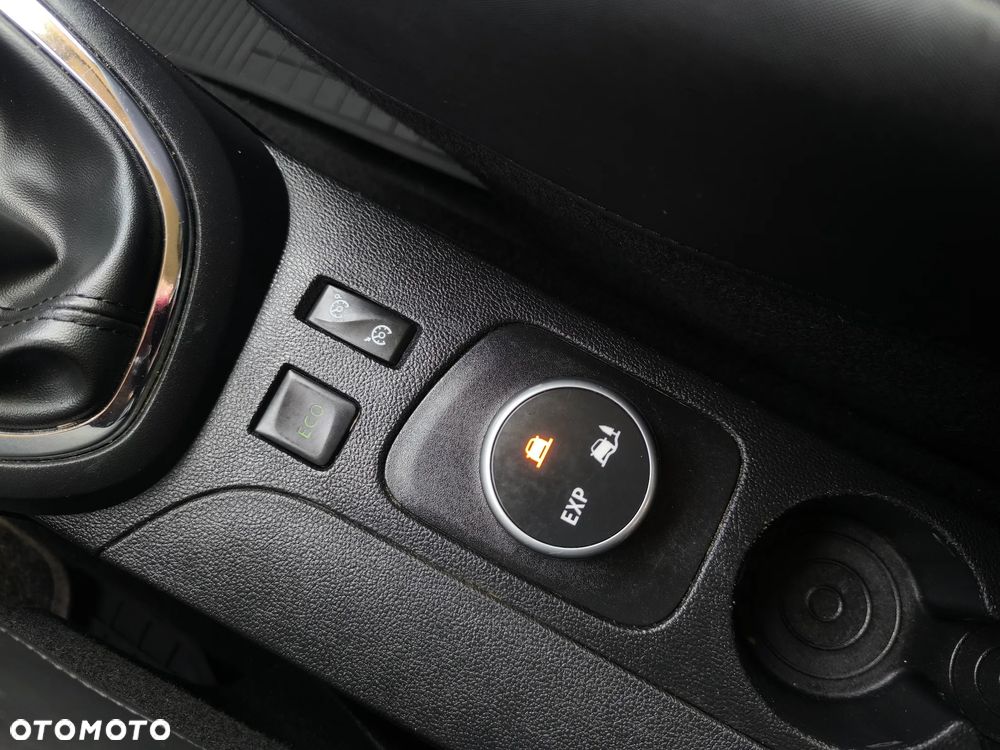 Renault Captur 0.9 Energy TCe Helly Hansen - 19