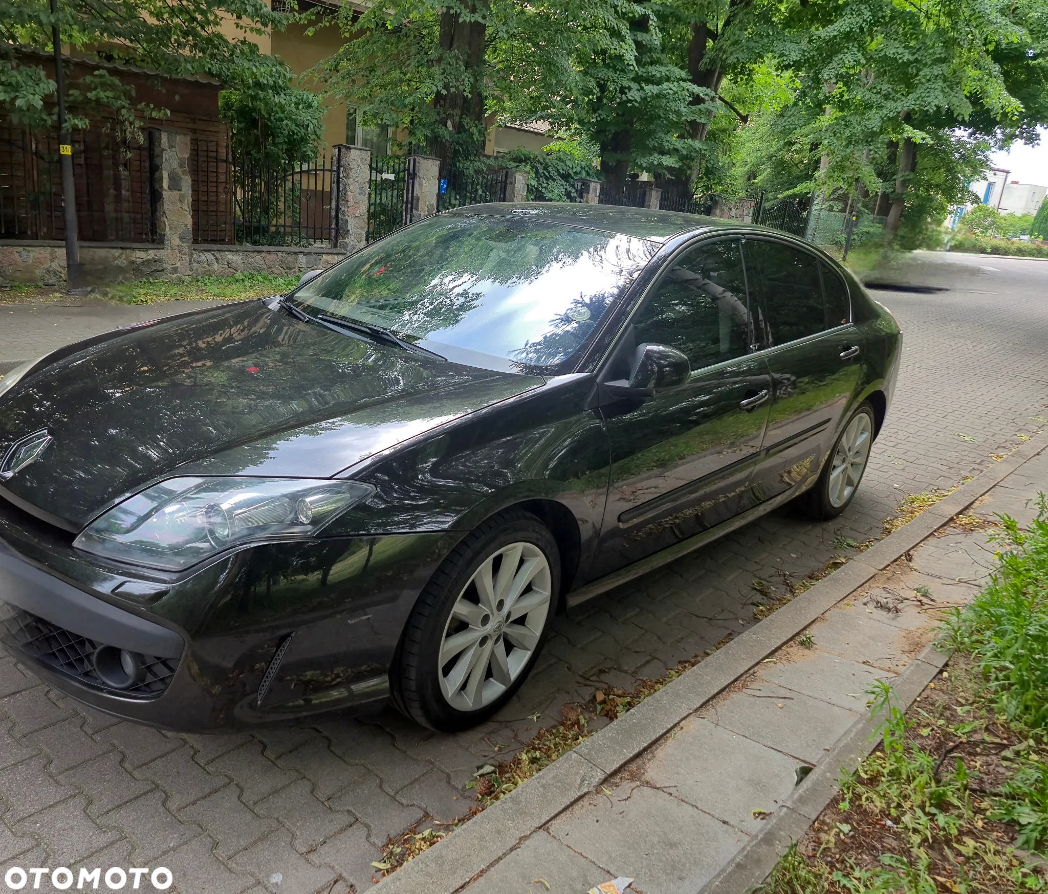 Renault Laguna dCi 150 FAP GT - 7