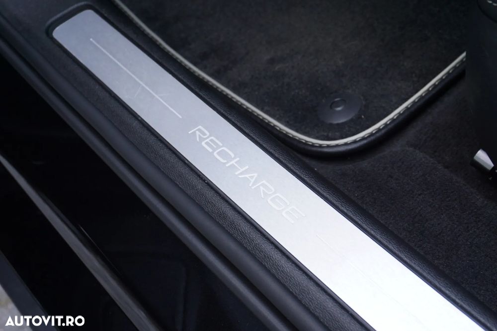 Volvo V60 T6 AWD Recharge Geartronic RDesign - 26