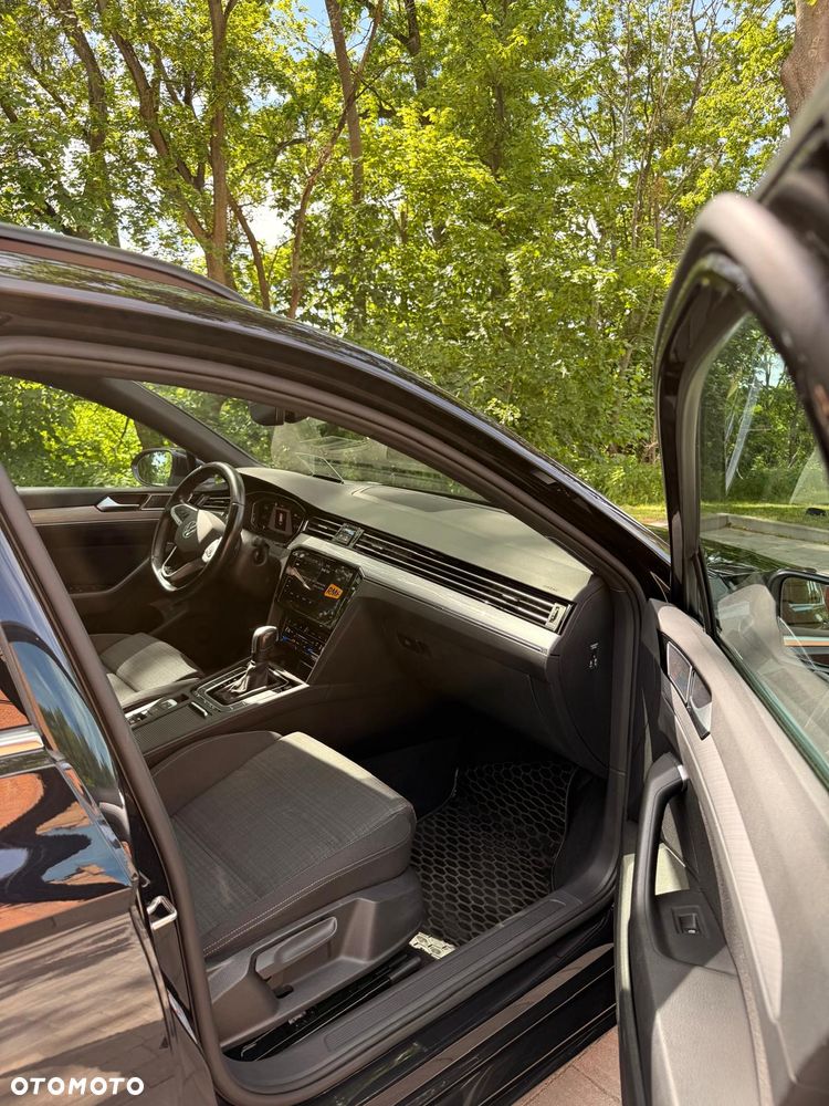 Volkswagen Passat 2.0 TDI EVO Business DSG - 12
