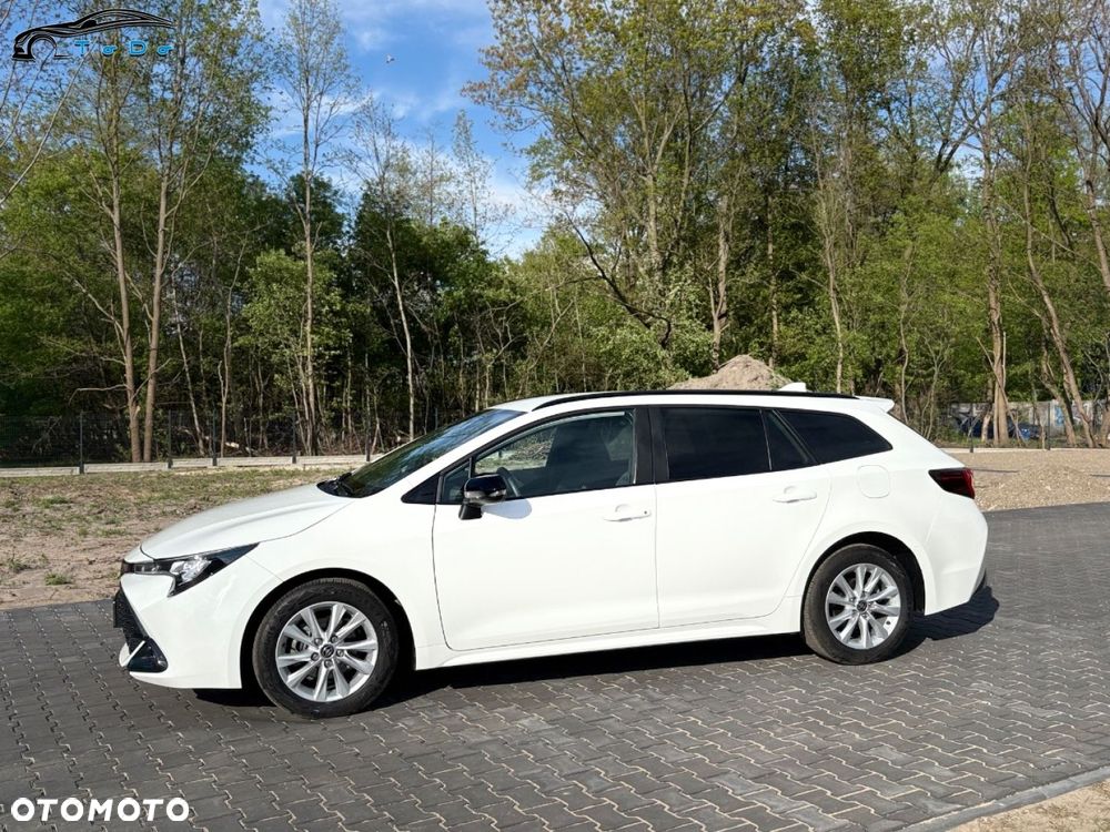 Toyota Corolla 1.8 Business Edition - 16