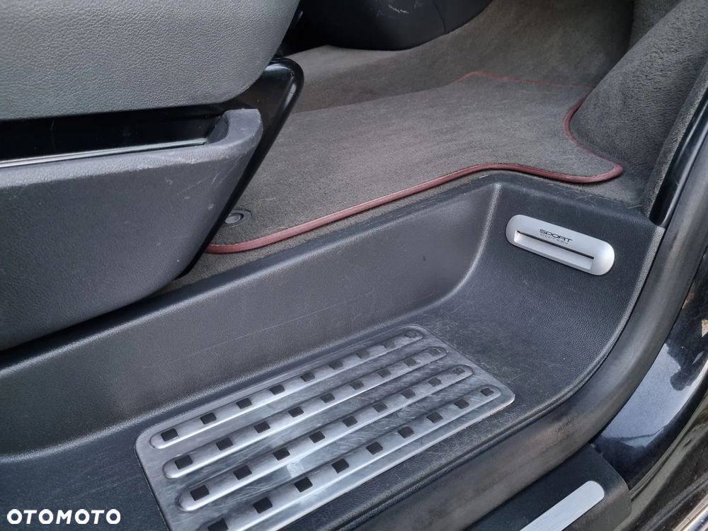 Volkswagen Multivan - 15