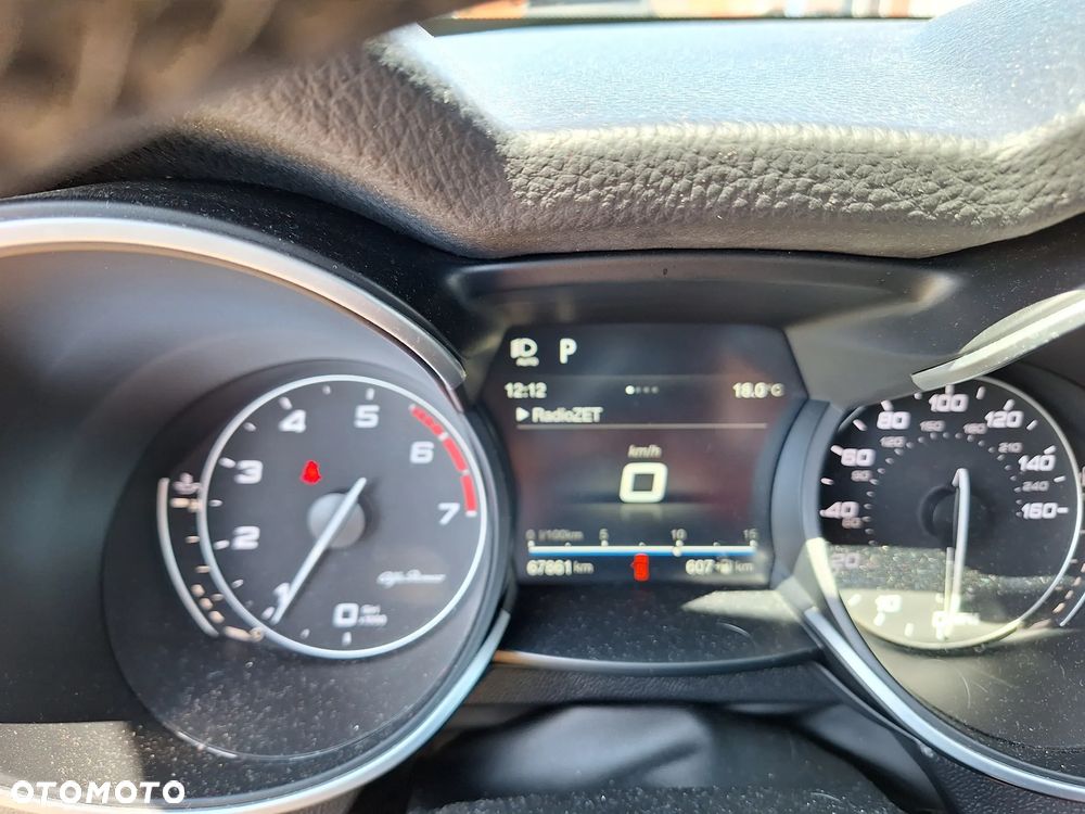 Alfa Romeo Stelvio 2.0 Turbo 16V AT8-Q4 B-Tech - 11