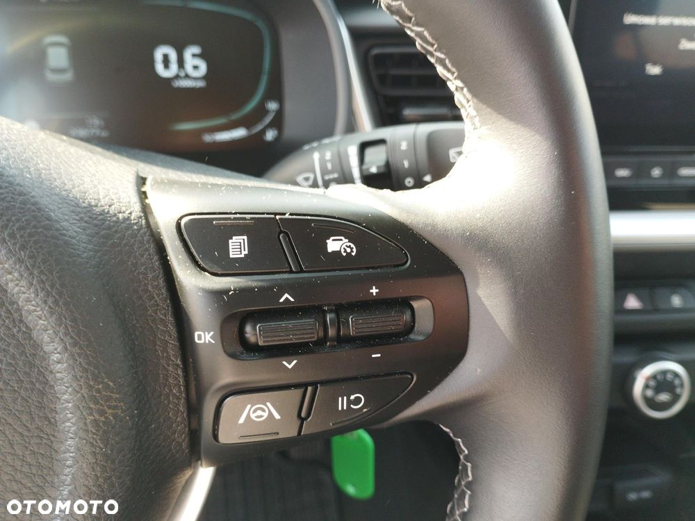 Kia Stonic 1.2 M - 27