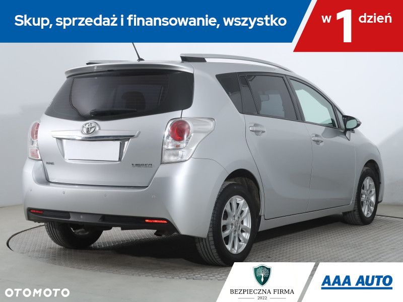 Toyota Verso - 6