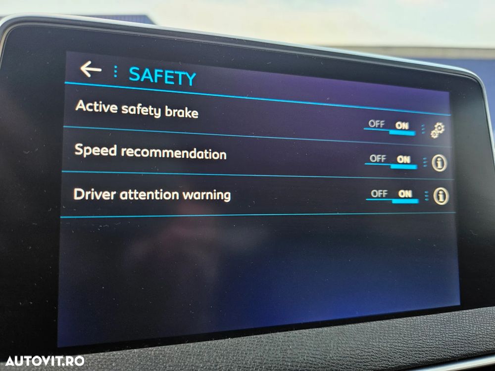 Peugeot 3008 PureTech 130 Stop & Start EAT6 Allure - 25