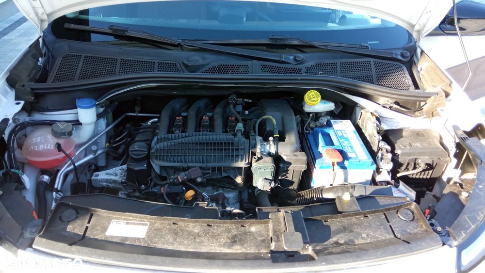 Citroën C4 Cactus - 25