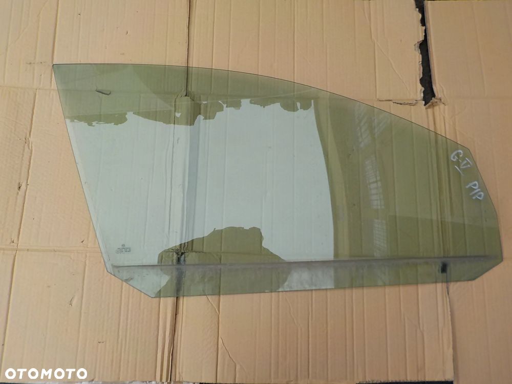 szyba prawy przód vw golf V 5D HB - 1