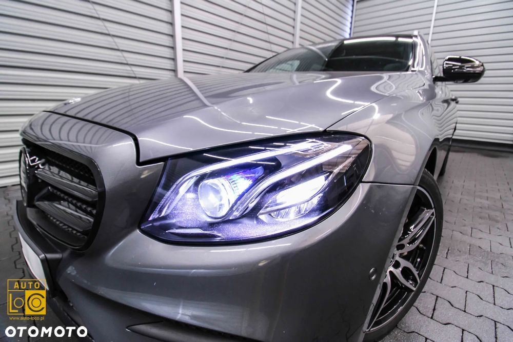 Mercedes-Benz Klasa E 220 d 4-Matic Business Edition 9G-TRONIC - 40