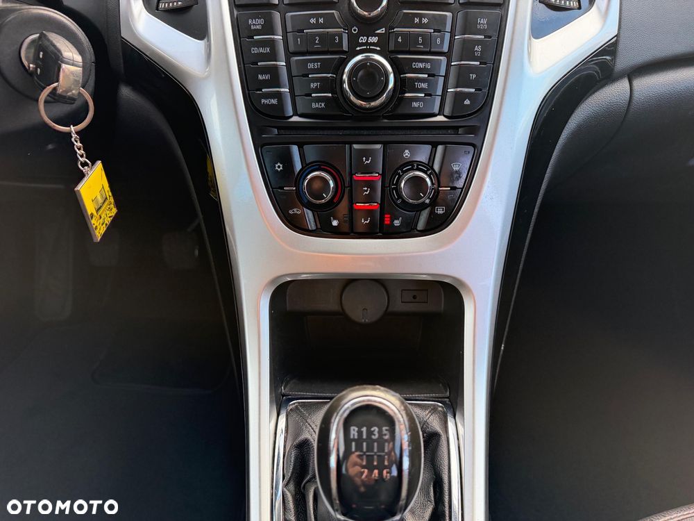 Opel Astra 1.4 Turbo ecoFLEX Start/Stop 150 Jahre - 31