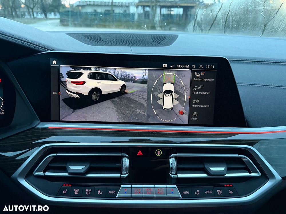 BMW X5 xDrive45e - 27