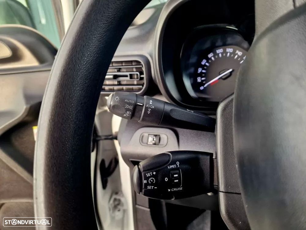 Citroën berlingo 1.5 bluehdi 100 s&s club m - 15