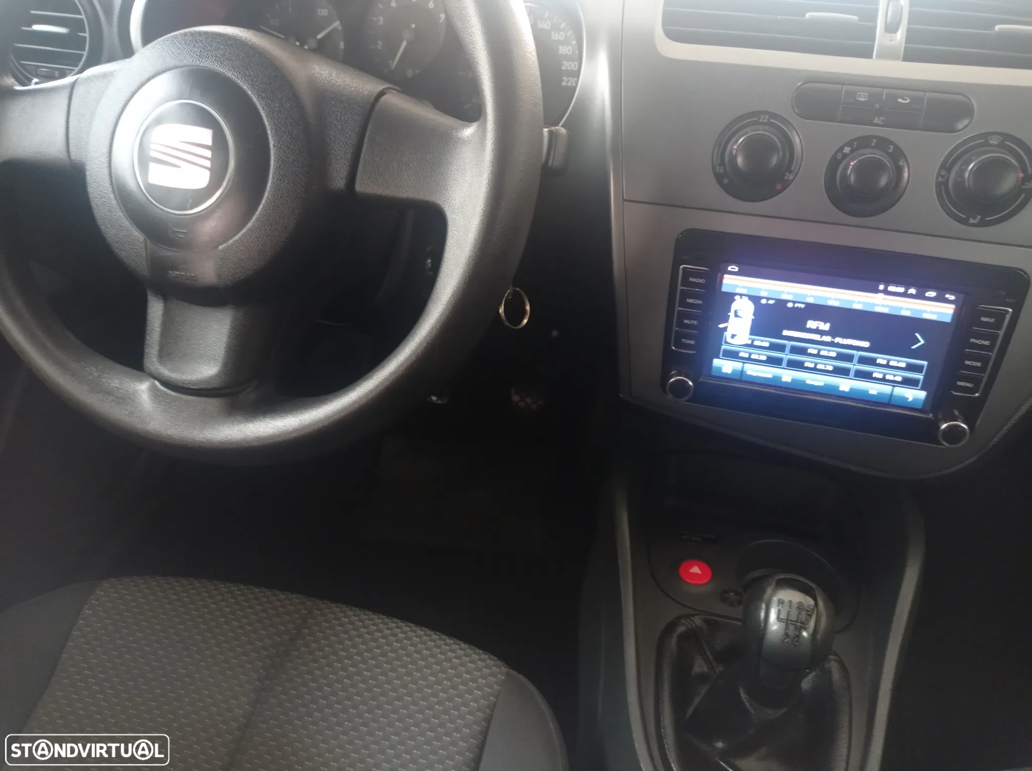 SEAT Leon 1.4 16V Reference - 11