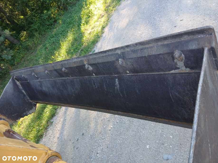Caterpillar 432f2 - 10