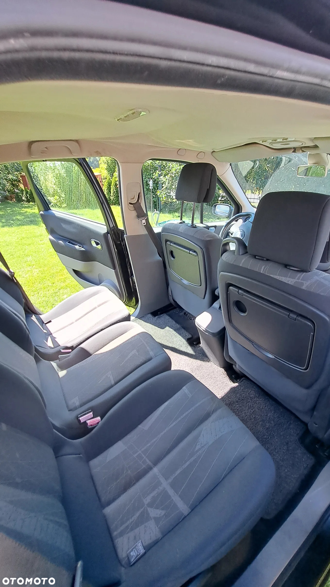 Renault Grand Scenic - 4