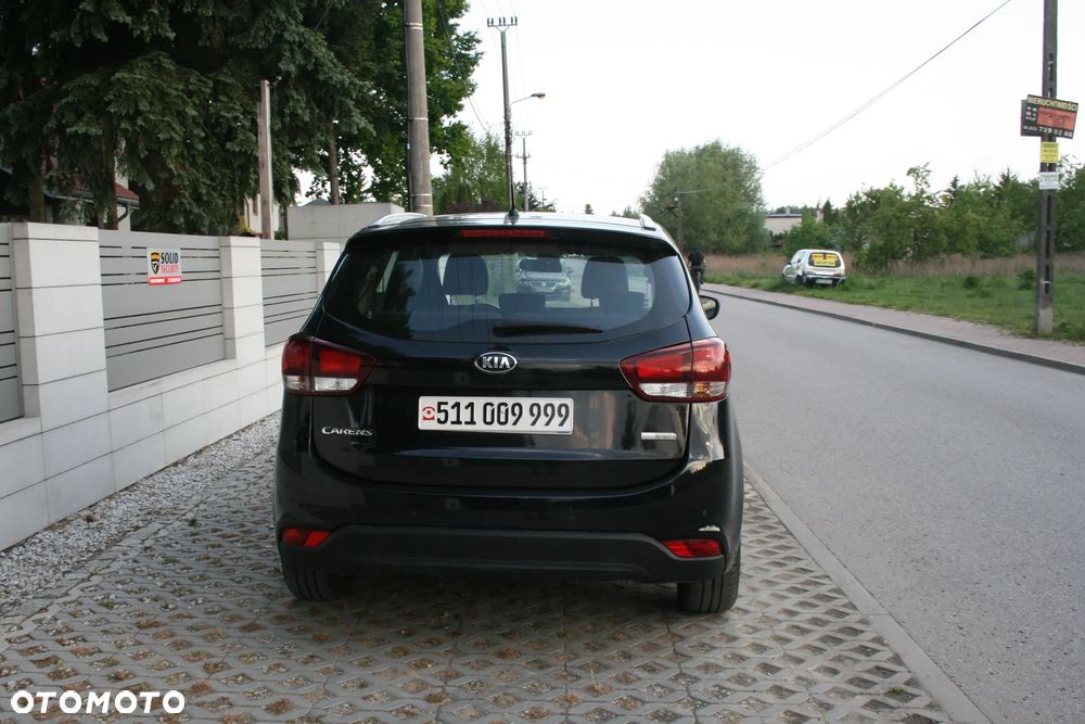 Kia Carens 1.7 CRDi XL 7os - 10