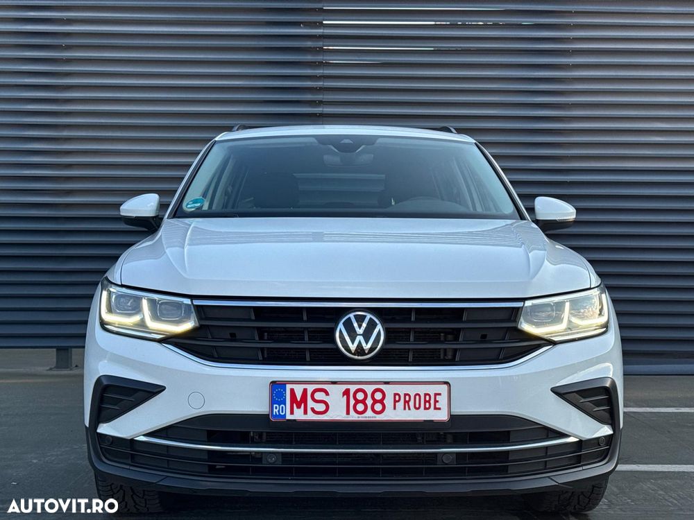 Volkswagen Tiguan 2.0 TDI SCR 4MOTION DSG Life - 10