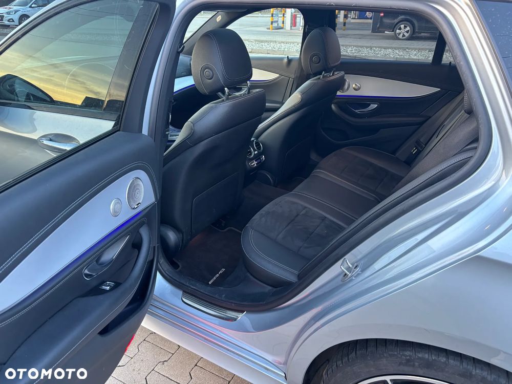 Mercedes-Benz Klasa E - 13